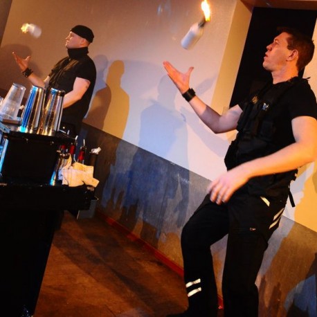 Flair Bartender - Barman jongleur
