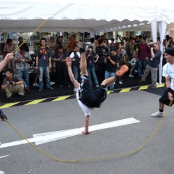 Double Dutch - Corde à Sauter Acrobatique