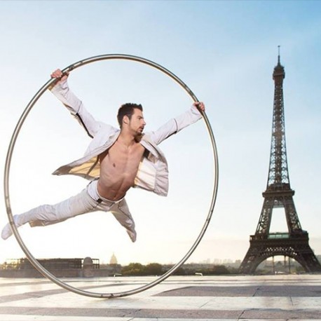 Guillaume Juncar - Acrobate Roue Cyr