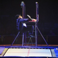 Max Weldy - Trampoline Act 