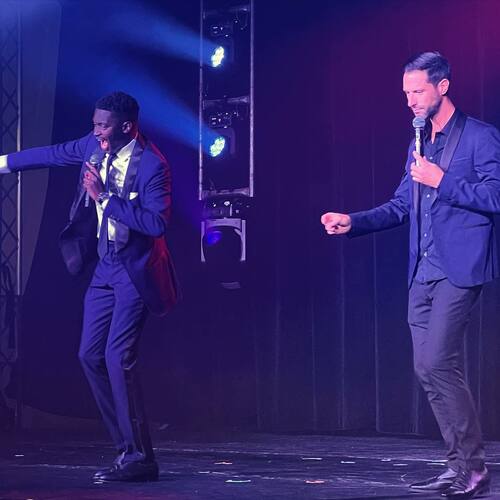 🇫🇷 La Team Creativevent vous présente le duo d’animateurs et ambianceurs ( @_ericmendes & @vincenthasta ) pour vos prochains évènements !! 

www.creativevent.fr 

🇬🇧 Creativevent Team presents the duo of animators and ambiancers( @_ericmendes & @vincenthasta ) for your next events!!

#show #event #evenementiel #animateur #mc #presentateur #presentateurevenementiel #maitredeceremonie #spectacle