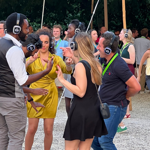 🎧✨ Découvrez le concept unique de la Silent Party ✨🎧

Imaginez une soirée où chacun choisit son ambiance musicale… grâce à un casque lumineux connecté, vous pouvez danser au rythme de 2 DJs en simultané et décider à chaque instant quel style vous fait vibrer 💃🕺

👉 Une expérience immersive et inédite, adaptée de 50 à 500 participants, où l’énergie collective se mêle à la liberté individuelle.

👉 Plus de nuisance sonore, mais un dancefloor en feu où chacun vit sa propre fête !

Prêts à tester l’expérience Silent Party avec Eventiverse ? 🔥

Contact : www.eventiverse.fr 

#SilentParty #Eventiverse #DJSet #UniqueExperience #DanceFloor #PartyTime #SoundOn #EventProduction #Innovation #MusicLovers #NightVibes